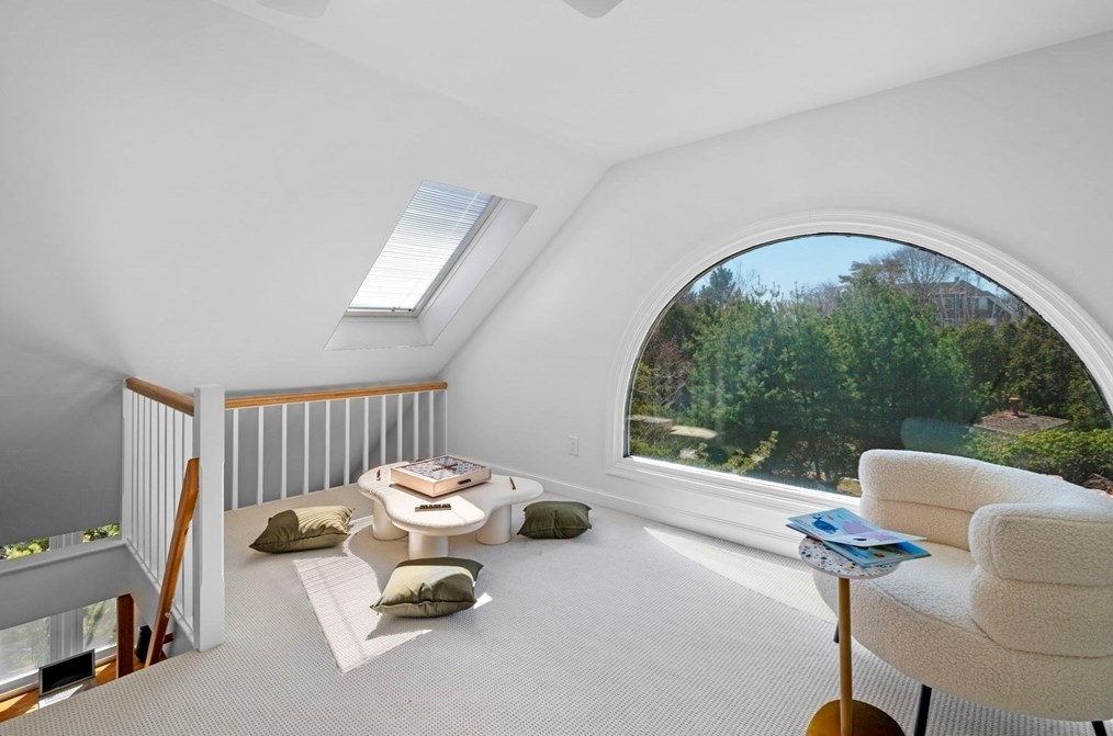 10 Rolleston Rd, Marblehead MA 01945-2714 exterior