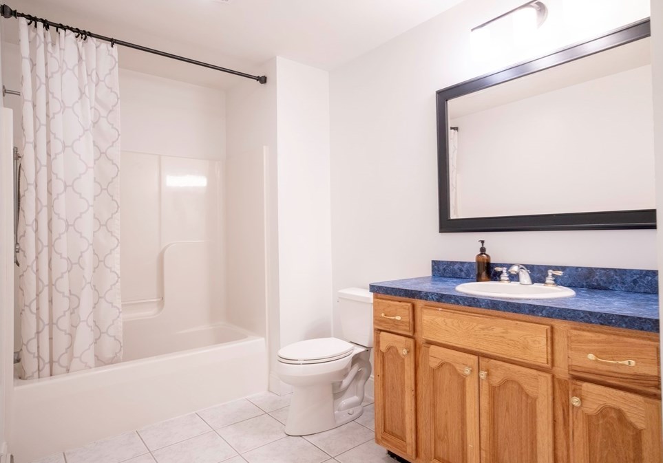 29 Radisson Ln, Montgomery MA 01085-3762 exterior