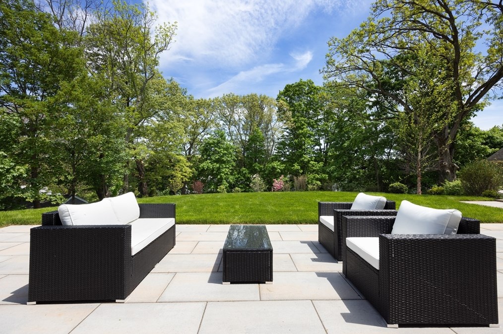 34 St, Newton MA 02459-1738 exterior