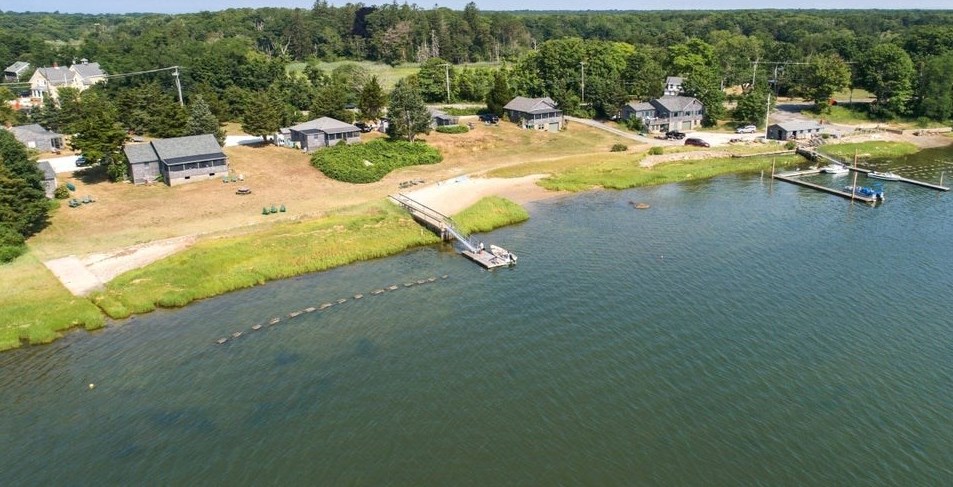 150 State Hwy, Eastham MA  exterior