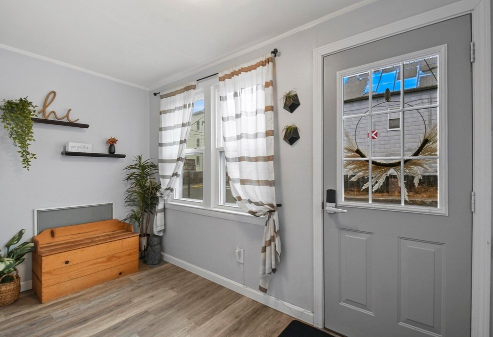 1 Regan St, Gardner MA  01440-4015 exterior