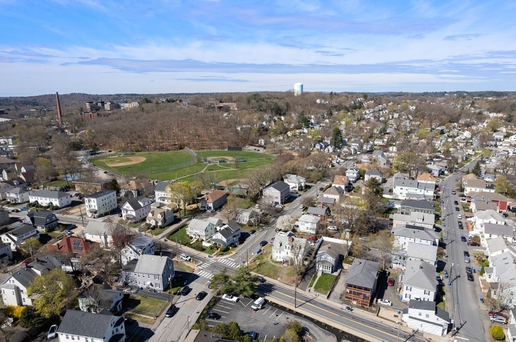 117 South St, Waltham MA  02453-3535 exterior