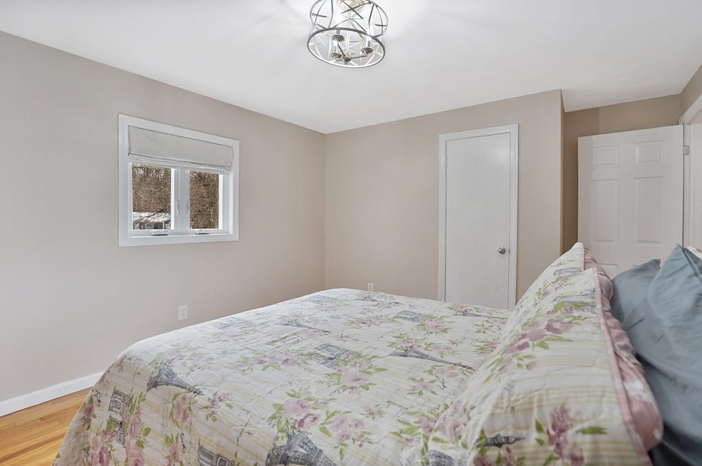 72 Gail St, Springfield MA  01108-3319 exterior