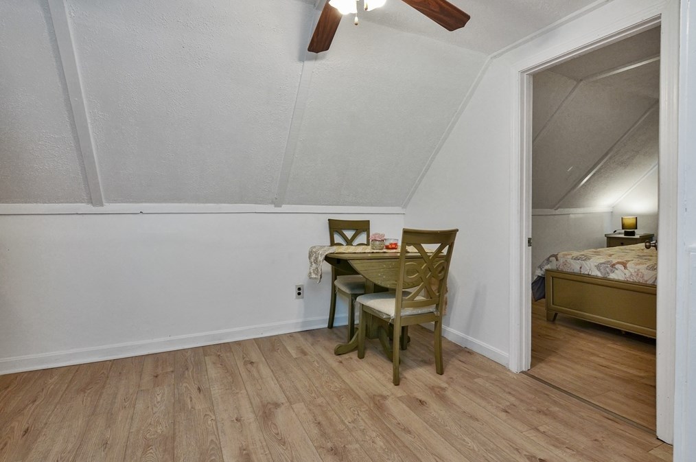 17 Mulberry St, Haverhill MA 01830-3915 exterior