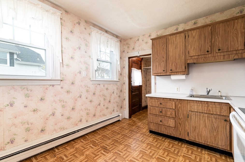 1 Meadowbrook Rd, Braintree MA exterior