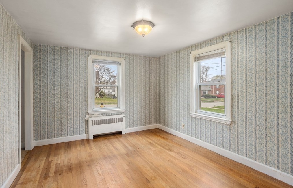 45 Lafayette St, Waltham MA 02453-6828 exterior