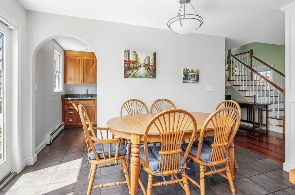 20 Ocean Vw Dr, Hingham MA 02043-1224 exterior