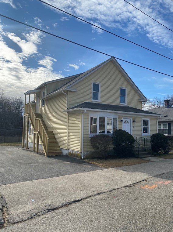 28 Villa Rd, Shrewsbury MA  01545-3532 exterior