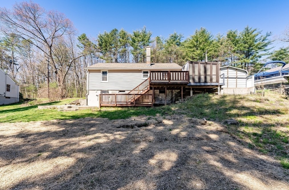 287 Hadley St, South Hadley MA  01075-1032 exterior