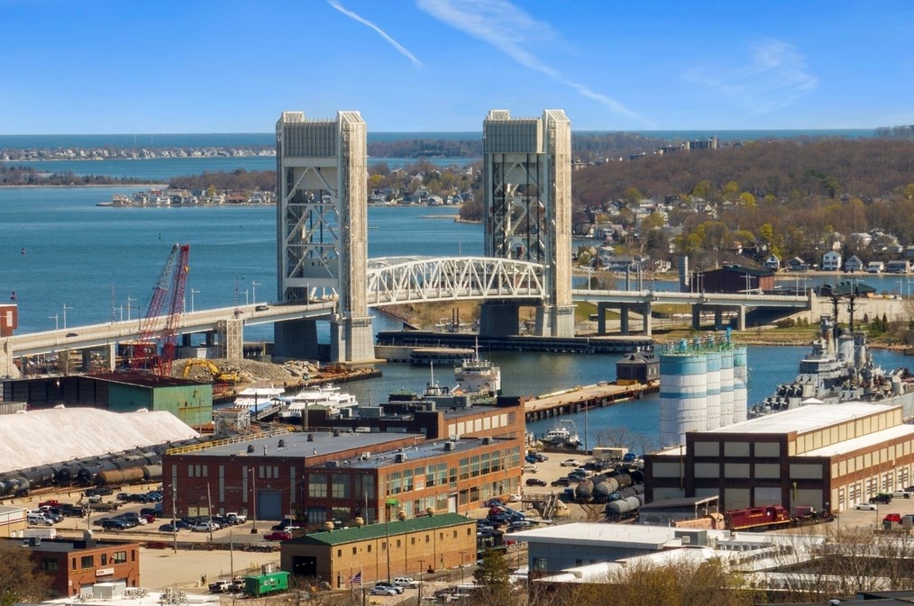 200 Falls Blvd, Quincy MA 02169-8158 exterior