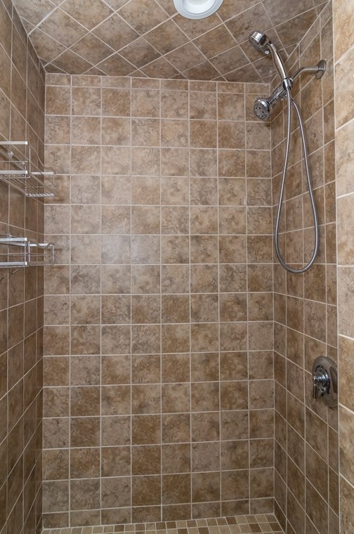 40 Beacon St, Natick MA  01760-2822 exterior