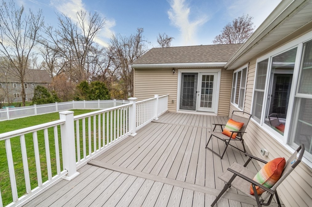 40 Beacon St, Natick MA  01760-2822 exterior