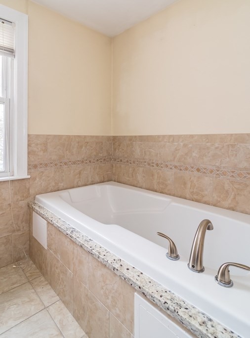 40 Beacon St, Natick MA  01760-2822 exterior