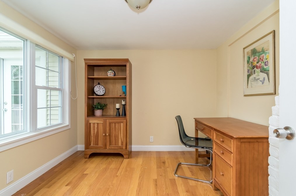 40 Beacon St, Natick MA  01760-2822 exterior