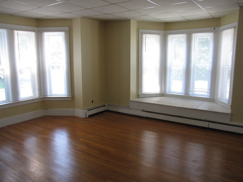 133 Meadow St, Framingham MA 01701-3542 exterior