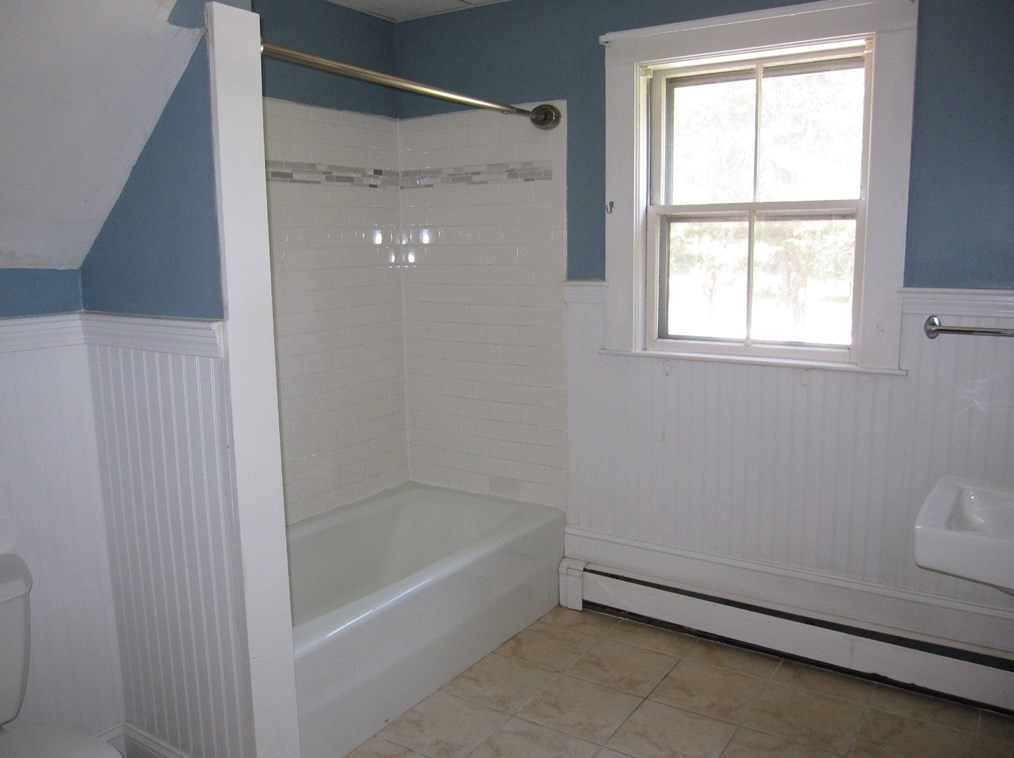 133 Meadow St, Framingham MA 01701-3542 exterior