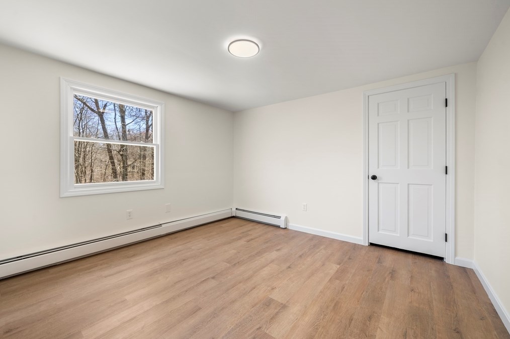 2700 Anderson Dr, Dighton MA  02715-1400 exterior