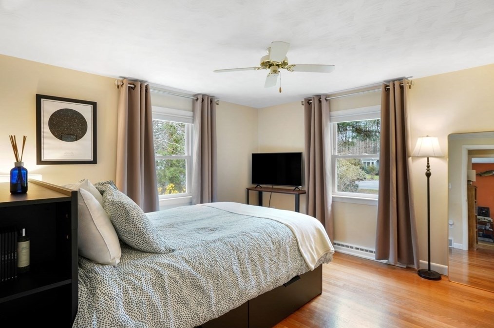 226 Forest St, Pembroke MA  02359-3334 exterior