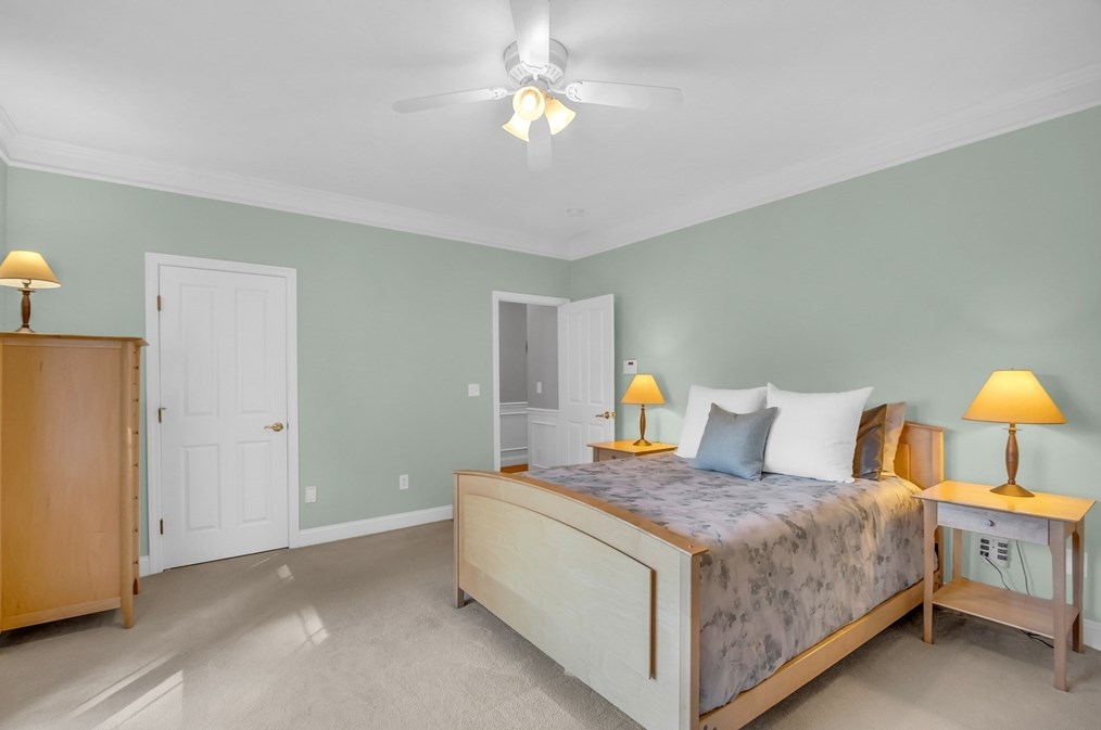 27 Shannon Way, Lancaster MA 01523-2952 exterior