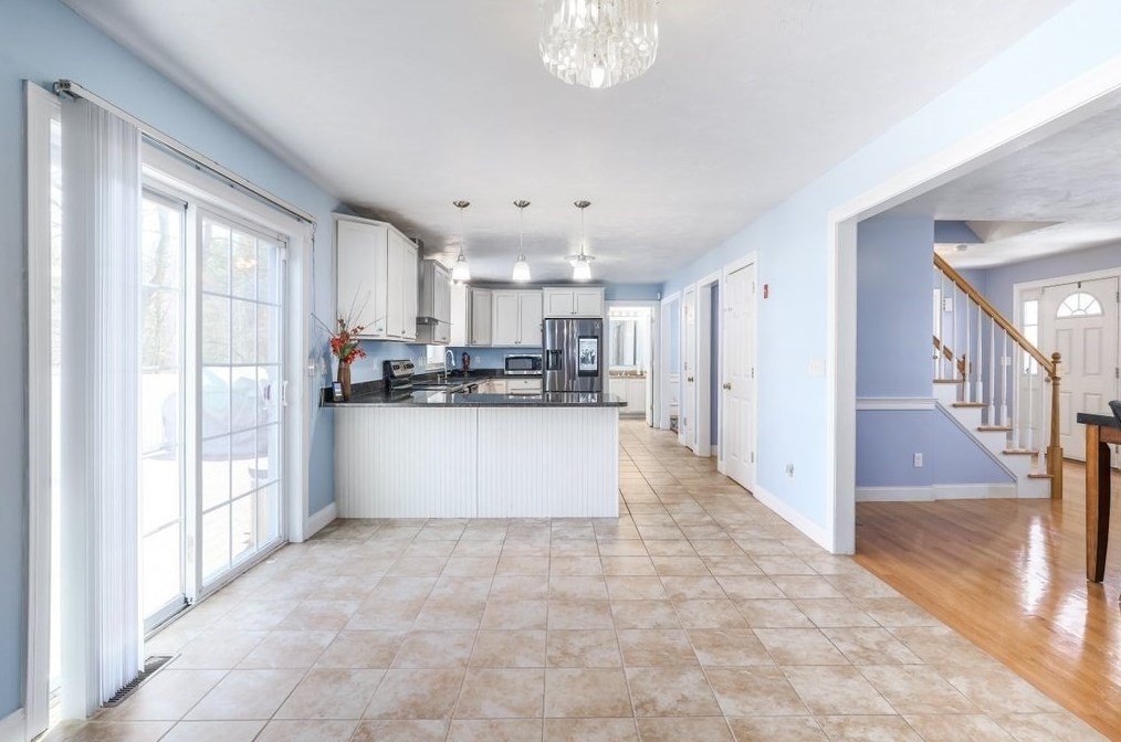 110 Wachusett St, Holden MA 01520-2631 exterior