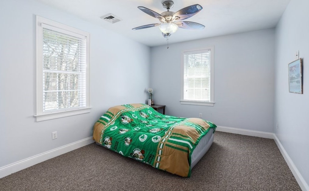 110 Wachusett St, Holden MA 01520-2631 exterior