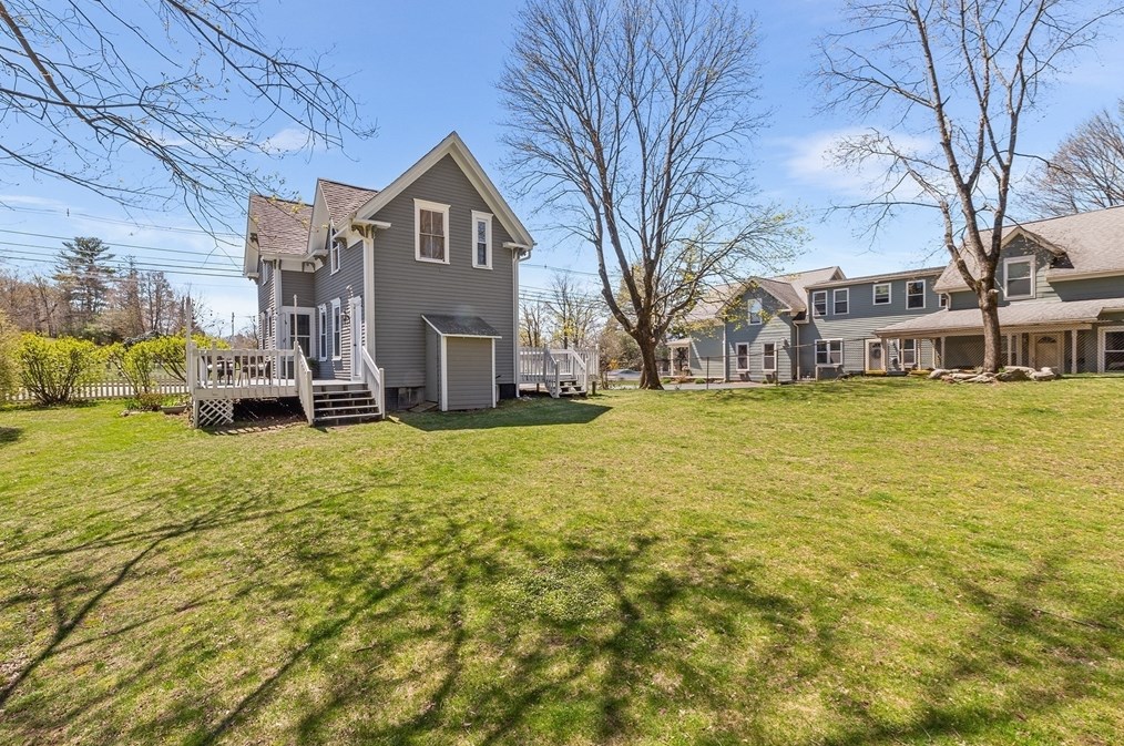 163 Central St, Franklin MA  02038-2146 exterior