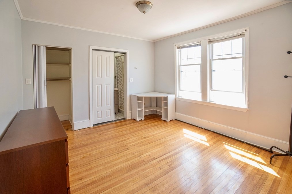 338 Sea St, Quincy MA 02169-2532 exterior