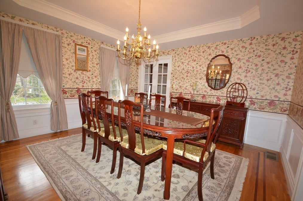 141 Eastgate Rd, Tewksbury MA 01876-1266 exterior