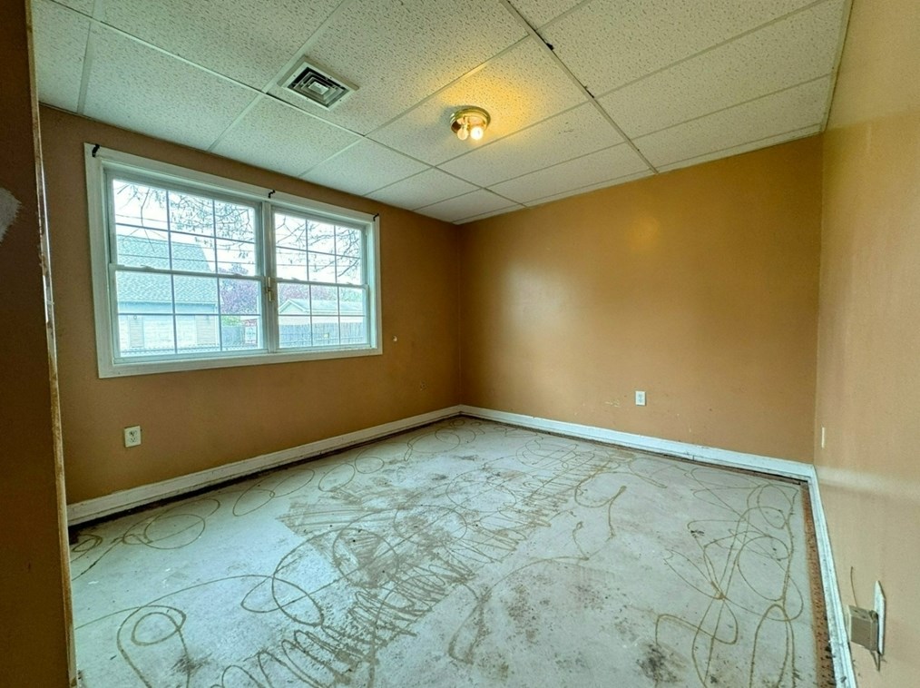 5 Olney Ave, Springfield MA  01109 exterior