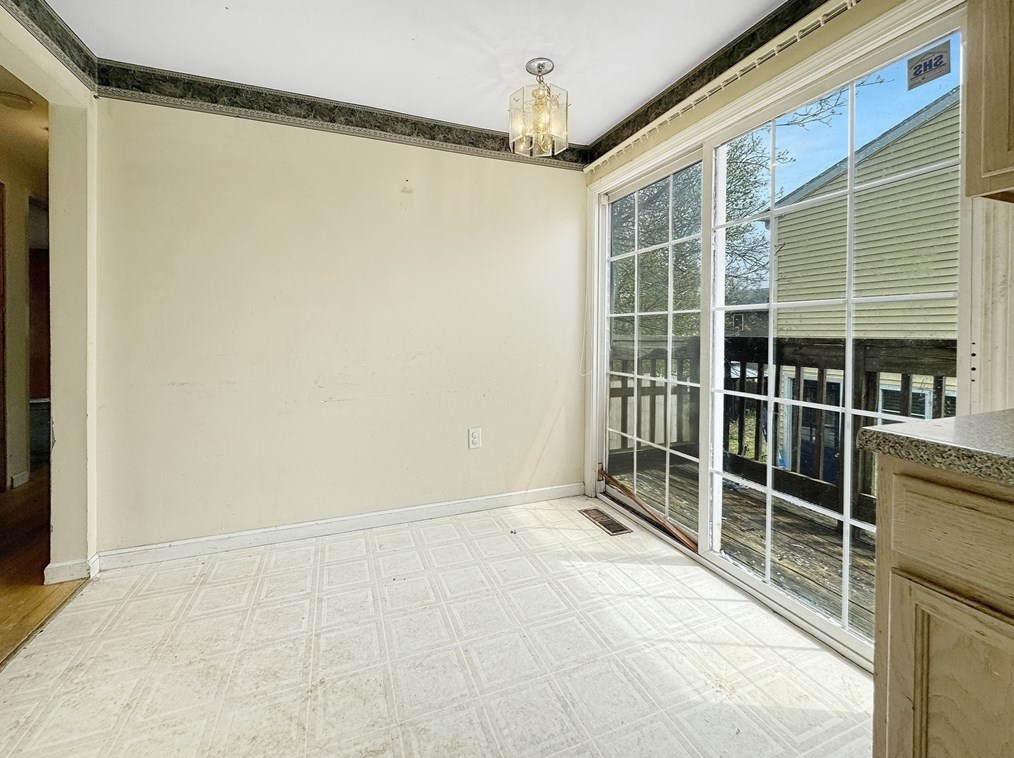 5 Olney Ave, Springfield MA  01109 exterior