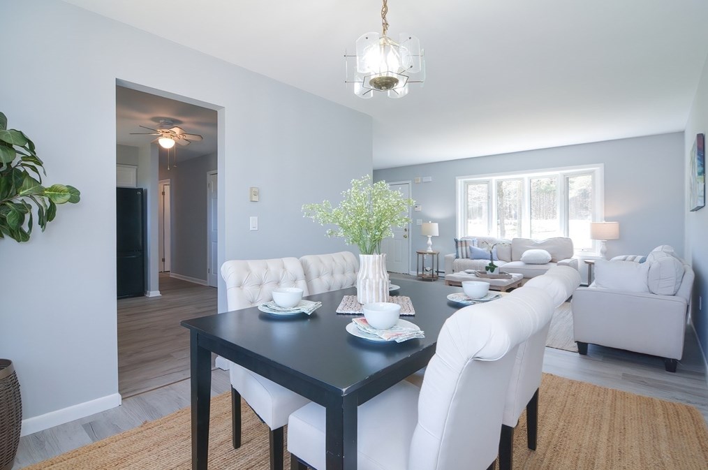 369 Thompson Rd, Webster MA  01570-1505 exterior