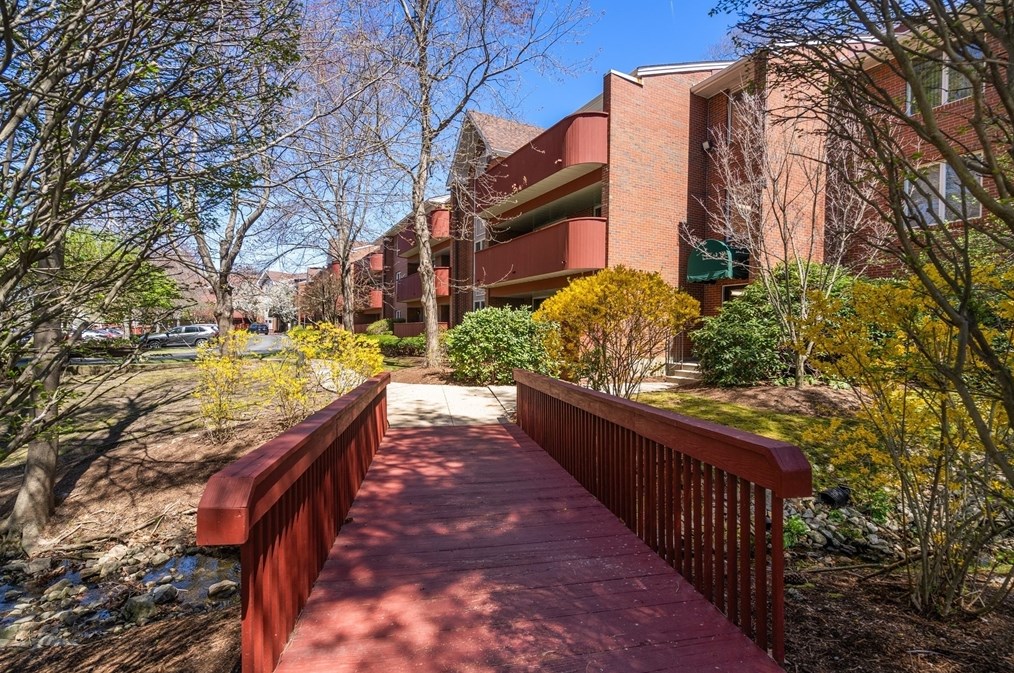 100 Rosemary Way, Needham MA  02494-1210 exterior