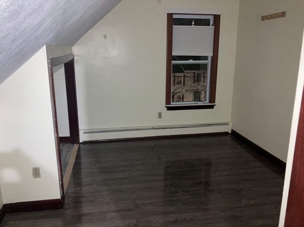 751 Broadway, Chelsea MA 02150-3055 exterior