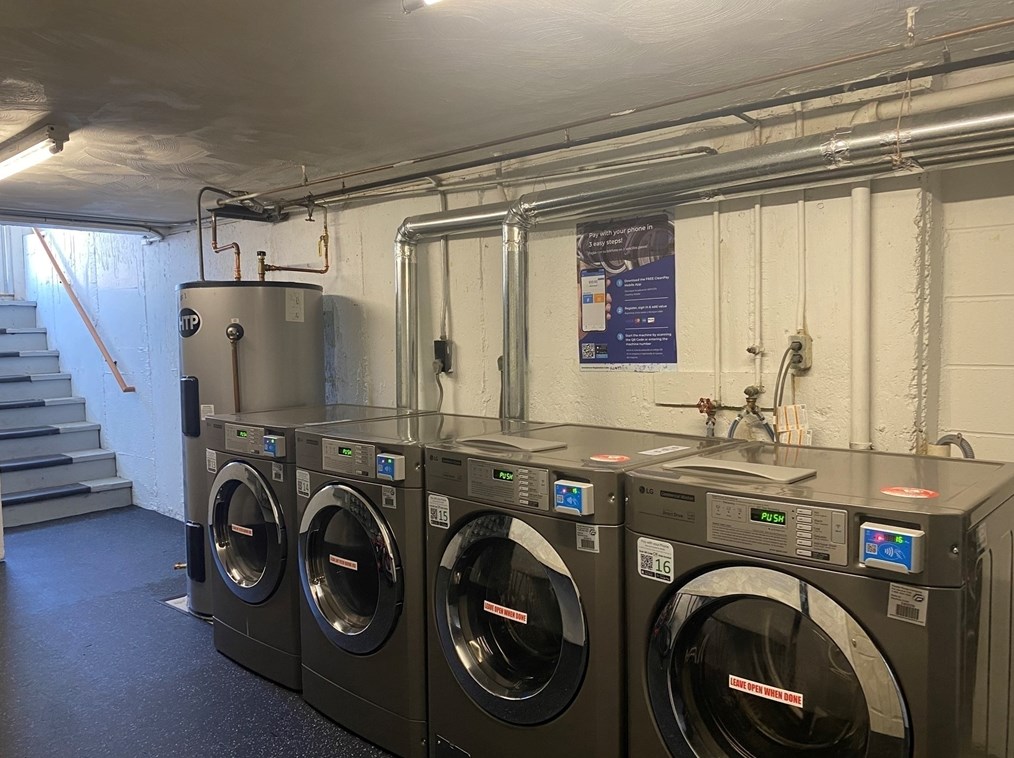 54 Fountain Ln, Weymouth MA 02190-2116 exterior