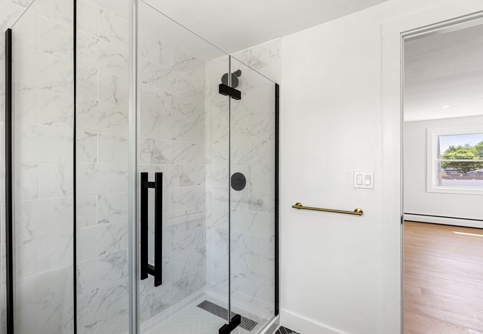 81 Burley St, Danvers MA 01923-2330 exterior