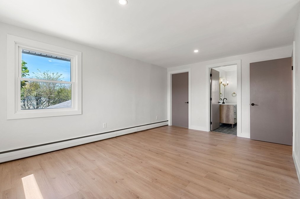 81 Burley St, Danvers MA 01923-2330 exterior