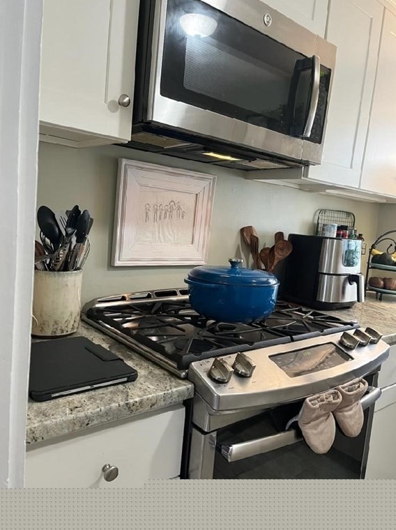 20 Murray St, Plymouth MA 02360-3817 exterior