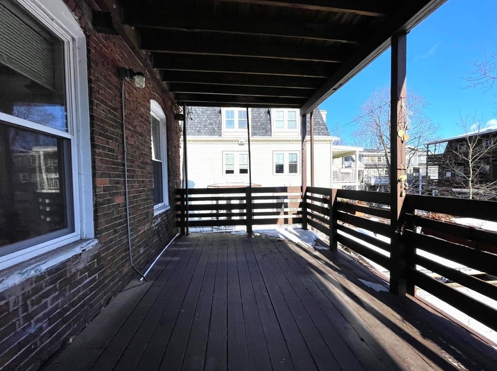 9 School St, Somerville MA  02143-1721 exterior