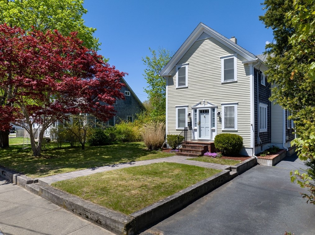 35 Highland Rd, Wareham MA 02571-1443 exterior