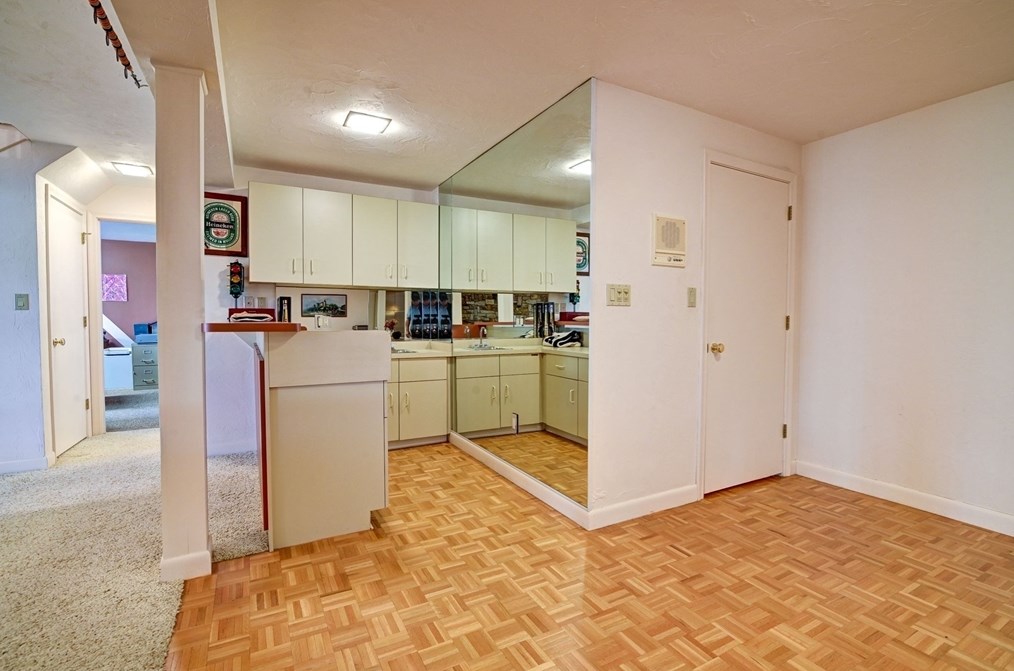 14 Seneca Rd, Canton MA 02021-1251 exterior