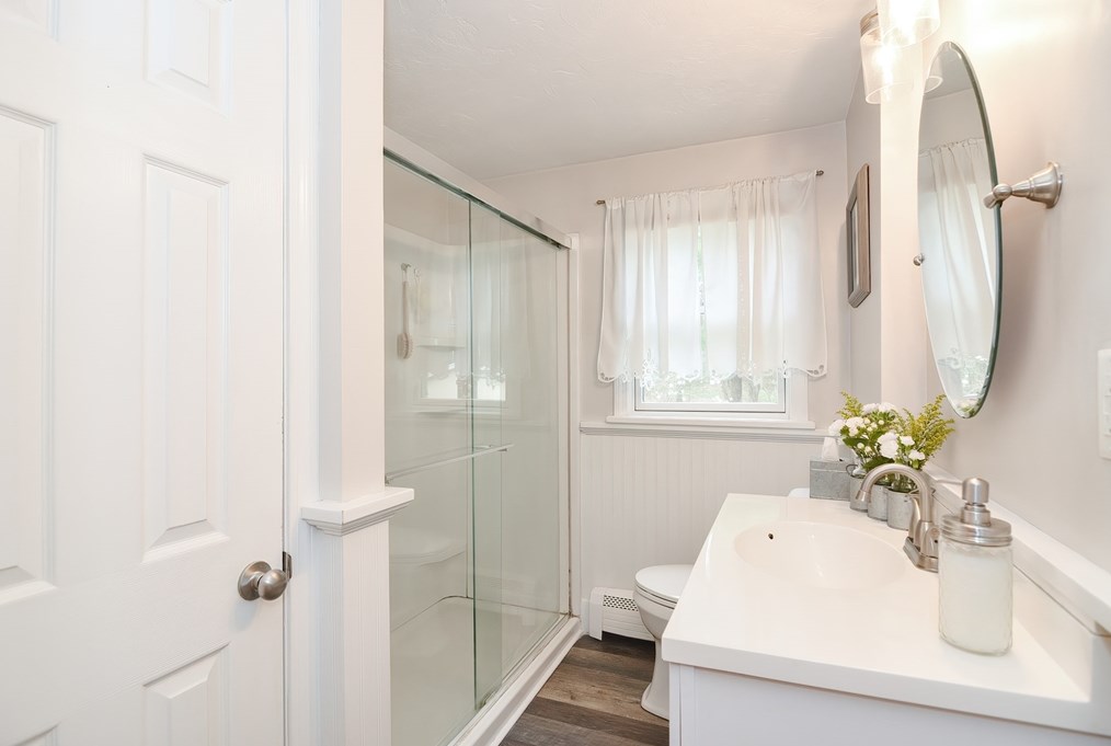 143 Meadow Rd, Plymouth MA 02360-4783 exterior