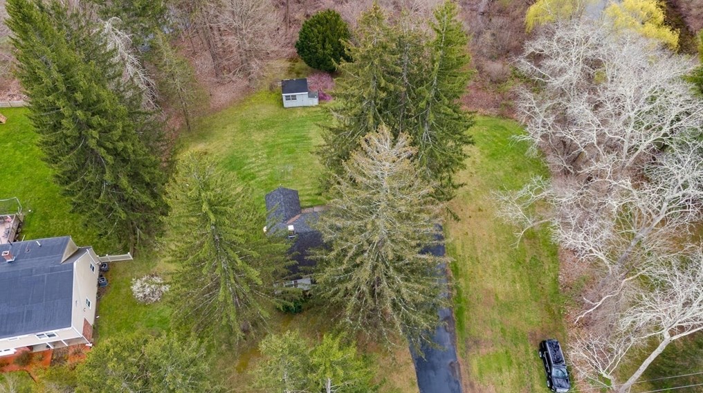 325 Church St, Northborough MA 01532-1230 exterior