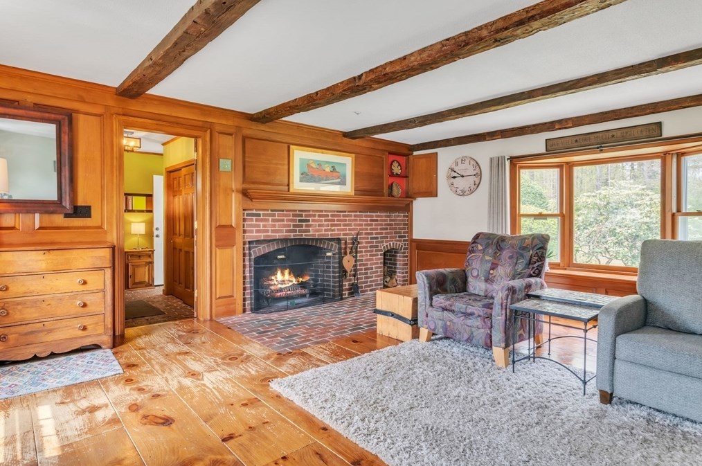 207 Granville Rd, Montgomery MA 01085-3945 exterior