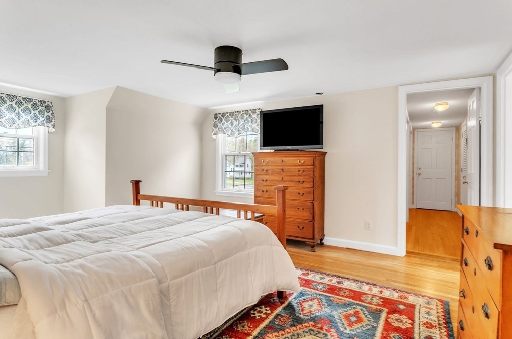 207 Granville Rd, Montgomery MA 01085-3945 exterior