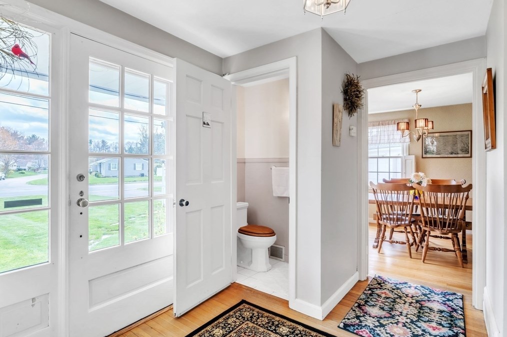 207 Granville Rd, Montgomery MA 01085-3945 exterior