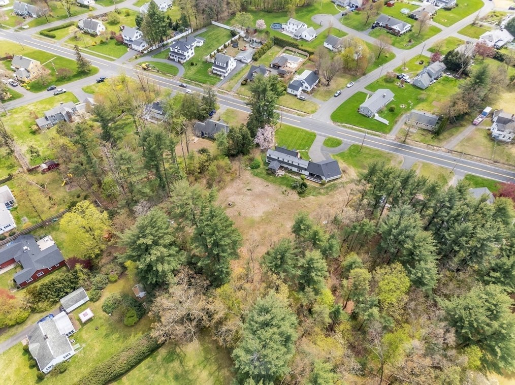 207 Granville Rd, Montgomery MA 01085-3945 exterior