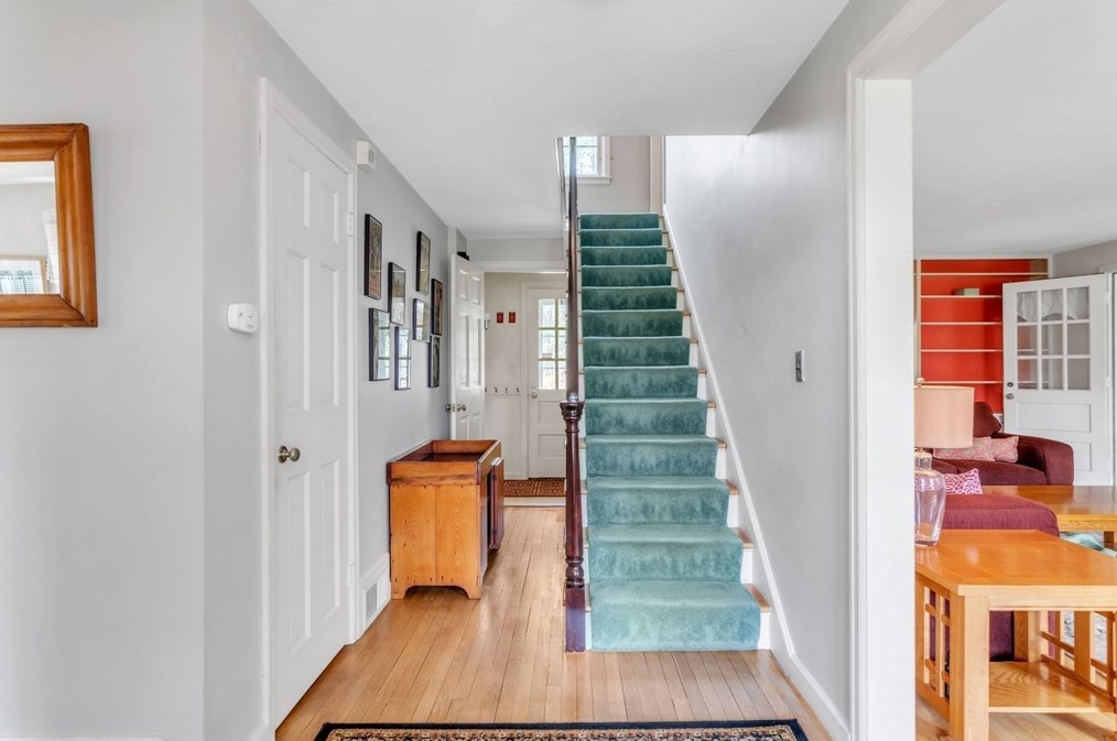 207 Granville Rd, Montgomery MA 01085-3945 exterior