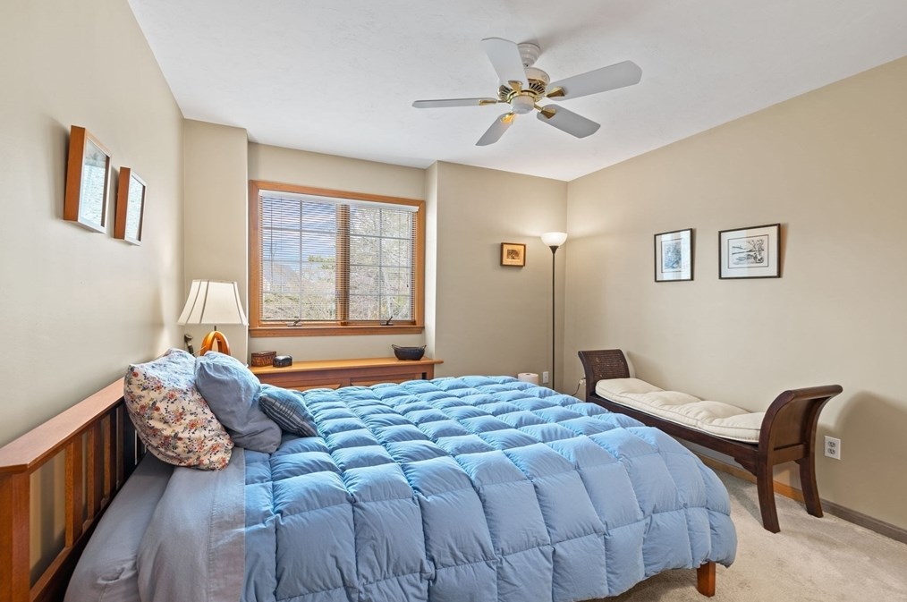 1 Punch Bowl Dr, Falmouth MA  02540-2342 exterior