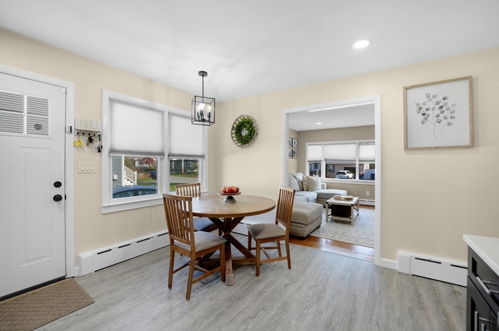 1061 Almy St, New Bedford MA  02745-4003 exterior