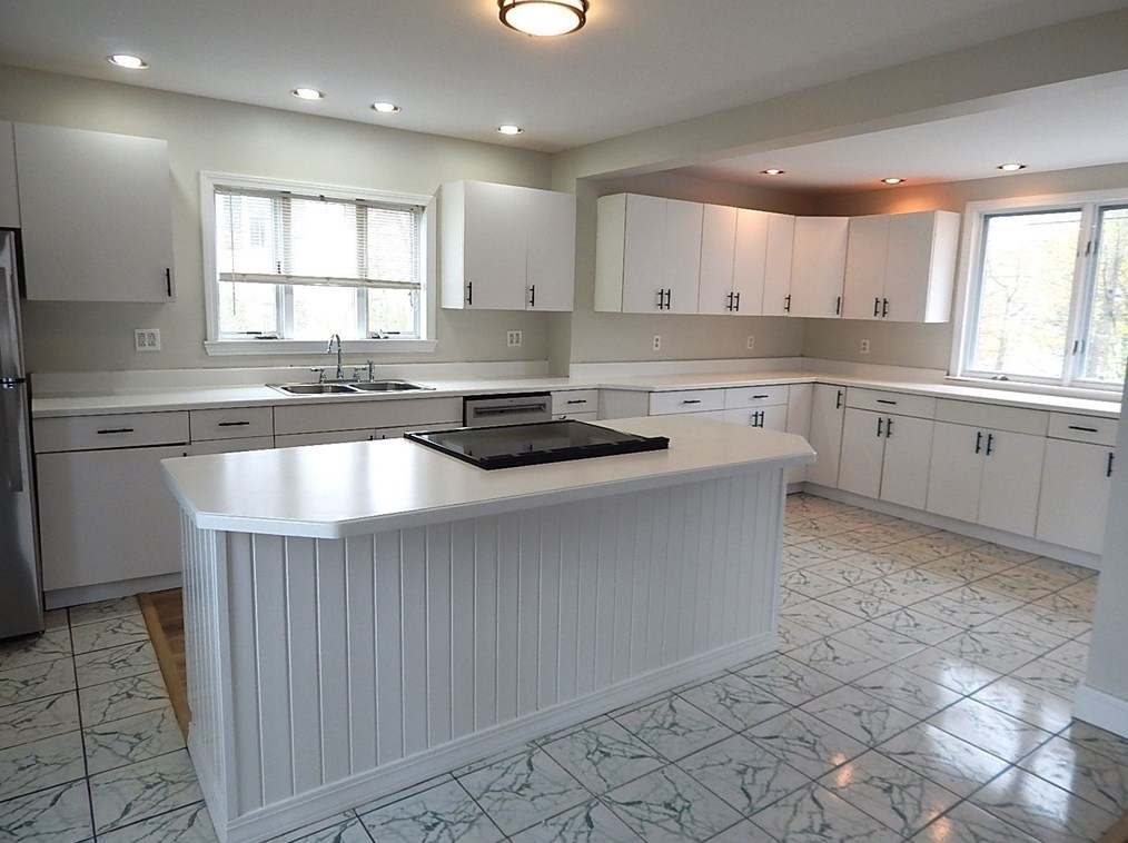 59 Highland Ave, Royalston MA  01331-2424 exterior